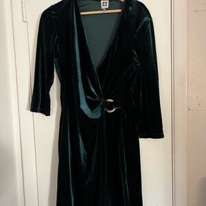 Anne Klein Deep Green Velvet Long Sleeve Dress